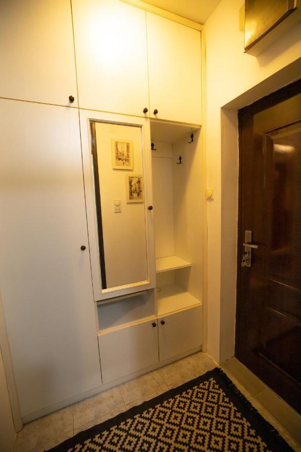 Cushy Apartment Close To City Centre Podgorica Ngoại thất bức ảnh